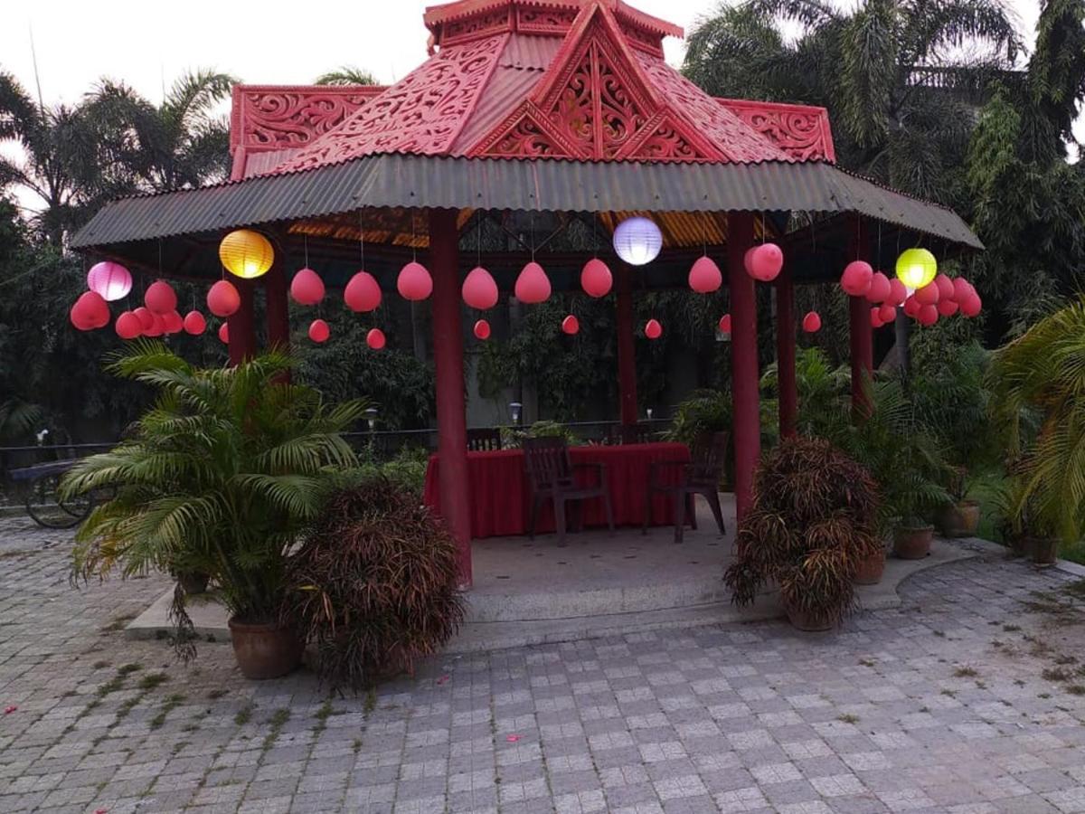 Hotel Sangam Baharampur Esterno foto
